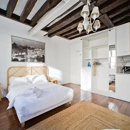 Clery 45 Appartement Parijs