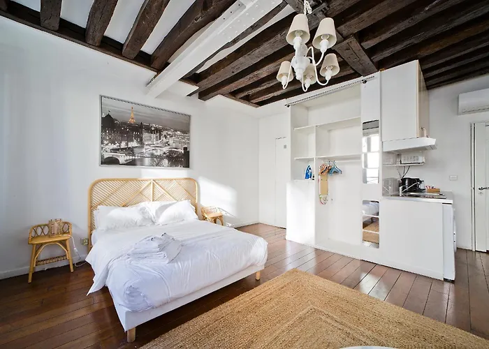 Clery 45 Apartment Paris